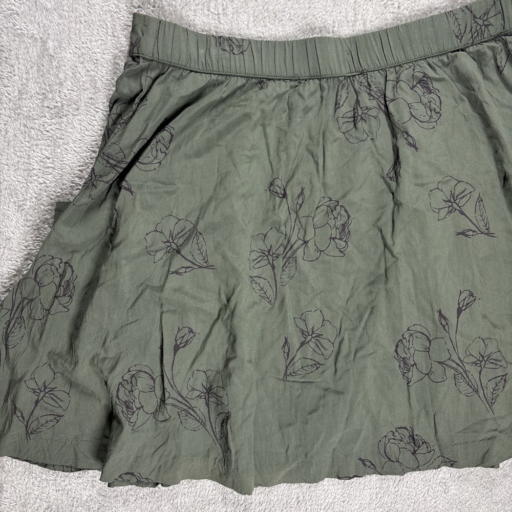 Old Navy Green Floral Pull Up Skirt With Pockets Size Extra Small - Picture 12 of 12
